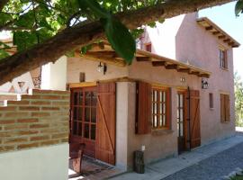 Cabañas Luna y Sol, hotel u gradu Kafajate