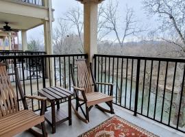 Jan's Riverside Retreat, hotel en Pigeon Forge