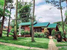 Dahilayan Comfy Cabin, chalet i Manolo Fortich