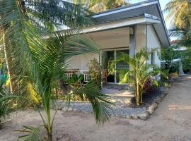 sweet home phangan n5, hotel v destinaci Srithanu