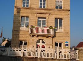 JOYEUX REVEIL, hotel sa Courseulles-sur-Mer