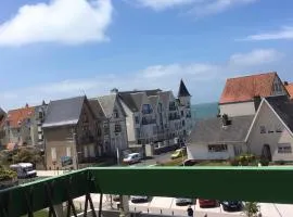 Vue mer L'aiglon T2 Balcon parking privé