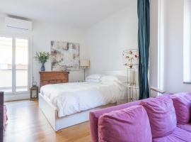 Spanish Step Rooftop Boutique Apartment Rome、ローマのアパートメント