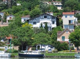 Quand la ville dort, hotel u gradu 'Agen'