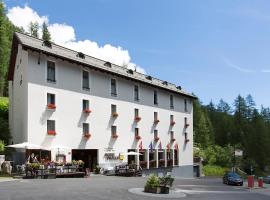 Hotel Ristorante Walser, hotel com estacionamento em Bosco Gurin
