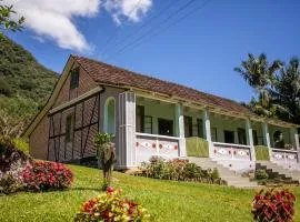 Recanto Kuglin, Casa Enxaimel junto a natureza
