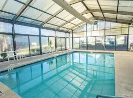 Ground Floor Condo 2 bed 2 bath Riverwalk at Arrowhead Country Club Unit 104
