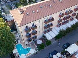 Hotel Aron – hotel w dzielnicy Viserbella w Rimini