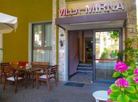 Villa Mirna, Hafnarsvæði Rimini, Rímíní, hótel á þessu svæði