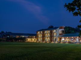 Paramount Riverfront Resort & Spa, Karjat, hotel in Karjat