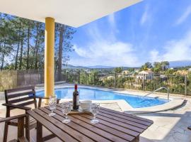 Villa Camel - Lloret de Mar, hotell med pool i Mont Barbat