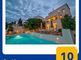 View-topia Amazing View, Private Pool, Close to the center., cottage ở Đảo Spetses