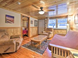 All-Season Cottage on Shores of Buffalo Lake!, hotel Montellóban