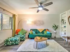 1 Mi to Dtwn Palm Springs Condo with Hot Tub Access