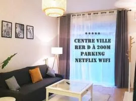 II APPART 2 PIÈCES, NEUF RER D à 200m PARKING NETFLIX Evry Courcouronnes