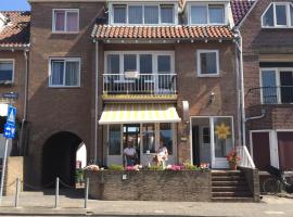 Hotel Noordzee: Zandvoort şehrinde bir otel