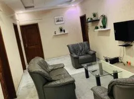 HIDE PALACE, cheap hotel in Cotonou