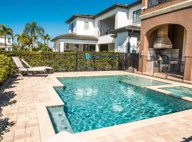 Lake Front Luxury Estate Reunion Resorts Near Disney World、キシミーのホテル