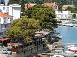 Apartments Raguz, hotel a Cavtat