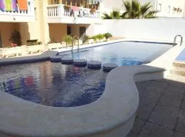 a 1 MINUTO DE LA PLAYA DEL CAMPELLO