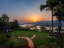 CosmicStays Countryside Panorama-Lakeview Bungalow, pet-friendly hotel in Mulshi