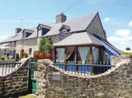 Stunning Home In Bréhand With Wifi