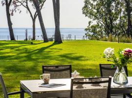 Terrassenwohnung "Haffparadies" - Oase am Haff, familjehotell i Garz-Usedom