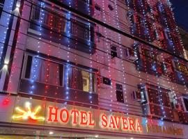 Hotel Savera: Udaipur, Maharana Pratap Havaalanı - UDR yakınında bir otel