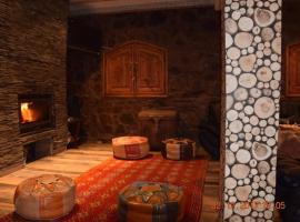 Mountain Paradise Chalet, cottage in Imlil