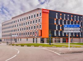 easyHotel Paris Charles de Gaulle Villepinte, hotel near Paris - Charles De Gaulle Airport - CDG, 