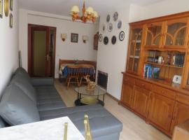 Apartamento entero, accessible hotel in Luanco