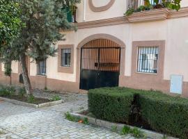 Sevilla. Gerena Casa Rural para familia o profesionales, villa en Gerena