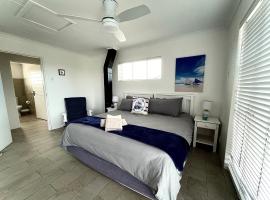 10 on Aquavista Addo River View Cottage, hotel v destinaci Colchester