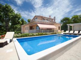 Villa Rosa, hotel a Labin