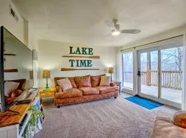 Sunny Reeds Spring Condo with Balcony and Shared Pools