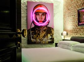 Areadocks Boutique Hotel, hotel familiar a Brescia