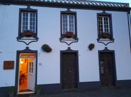 Casa da Lomba do Cavaleiro, hotel v mestu Povoação