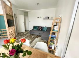 The Corner House - Modern Chesterfield Town Centre Apartments: Chesterfield şehrinde bir otel