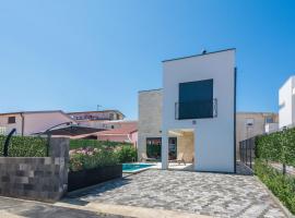 Villa Ivi, hotell i Vir