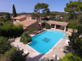 Villa de 5 chambres avec piscine privee et jardin clos a Orgon, vacation home in Orgon