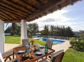Villa Be Grateful by Interhome, casa de temporada em Mexilhoeira Grande