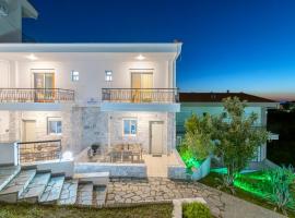 Crystal House, ξενοδοχείο στον Νέο Μαρμαρά