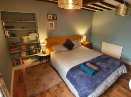 Beautiful Central Kendal Townhouse 3 Double Beds Free Parking