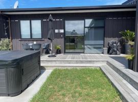 Northcoast Getaway, hotell i Mangawhai