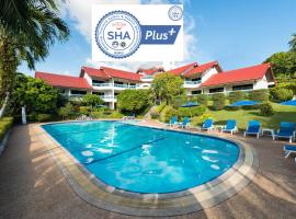 Pen Villa Hotel, Surin Beach - SHA Extra Plus, отель в Сурин-Бич, рядом находится Пляж Лаем-Синг