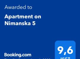 Apartment on Nimanska 5 โรงแรมใกล้ The Motherland Monument ในเคียฟ