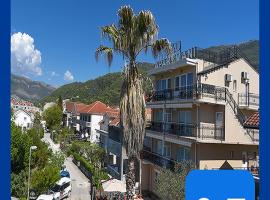 D&D Apartments, hotel v destinaci Tivat