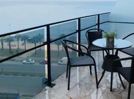 sea view rooms in Batumi, viešbutis mieste Angisa, netoliese – Batumio tarptautinis oro uostas - BUS