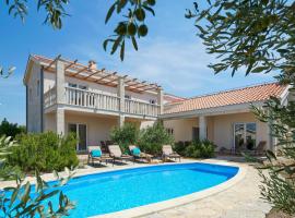 Hvaretta Villas, holiday home sa Stari Grad