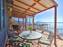 Lakefront Sanctuary with Mount Konocti Views, feriebolig i Nice